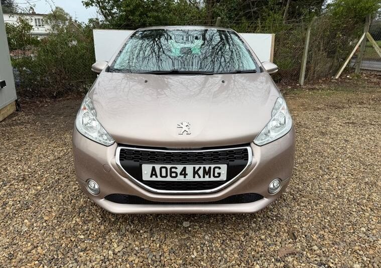PEUGEOT 208 ACTIVE PURETECH VTI 82