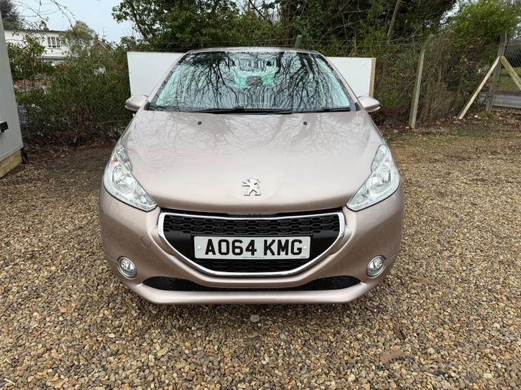 PEUGEOT 208 ACTIVE PURETECH VTI 82