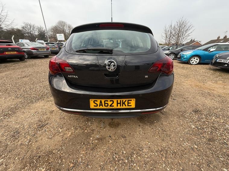 Vauxhall Astra ELITE