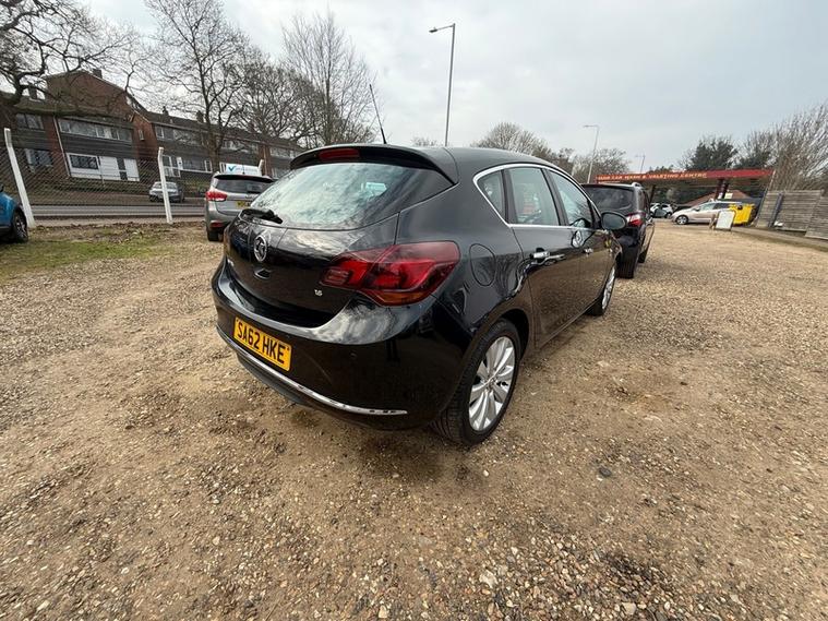 Vauxhall Astra ELITE