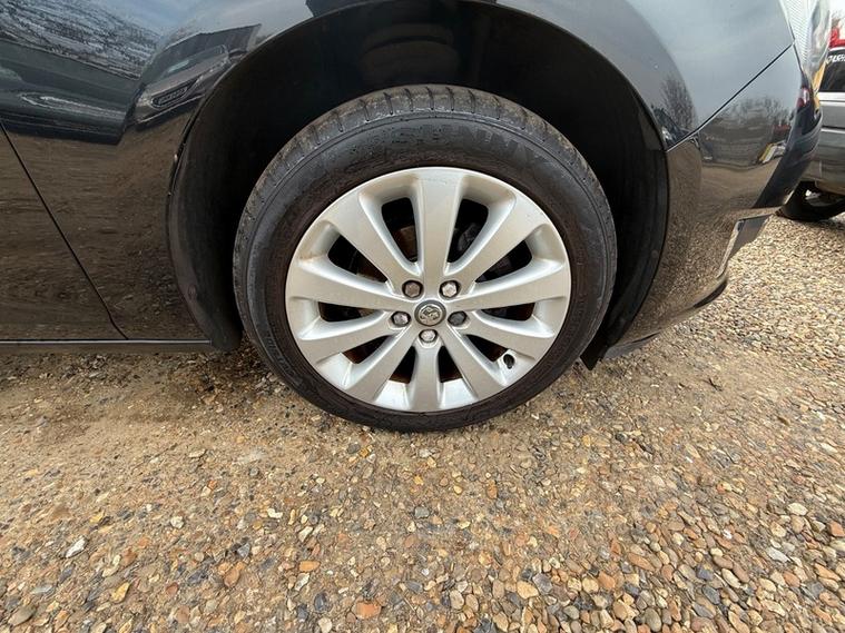 Vauxhall Astra ELITE