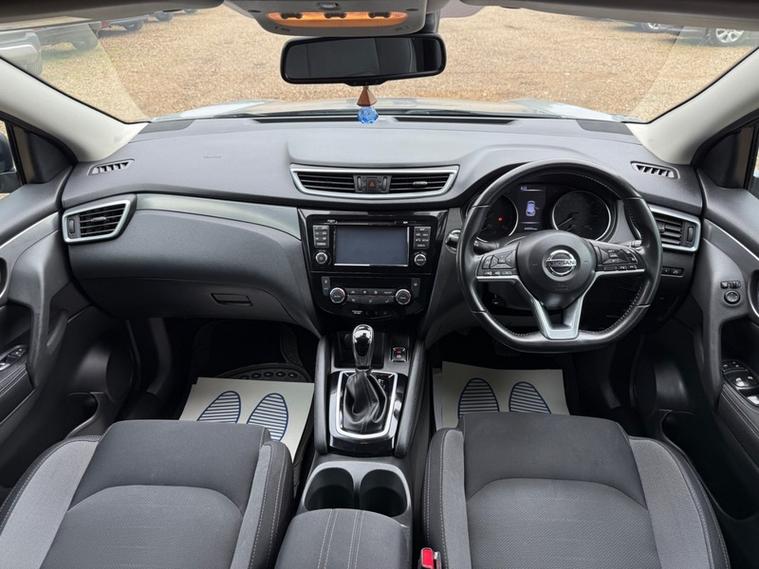 Nissan Qashqai N-CONNECTA DIG-T XTRONIC