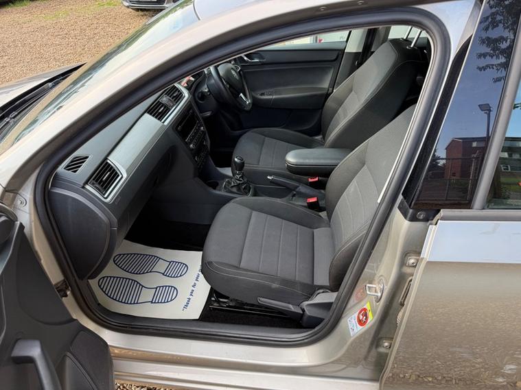 Skoda Rapid SPACEBACK ELEGANCE TSI