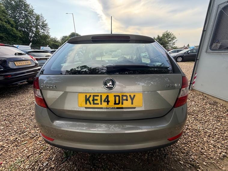 Skoda Rapid SPACEBACK ELEGANCE TSI