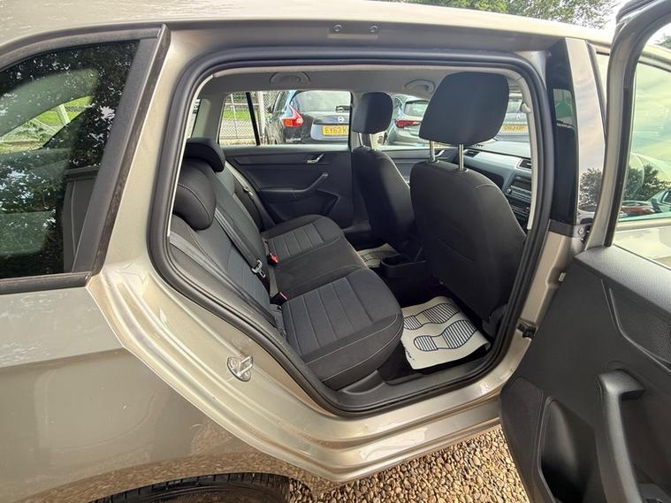 Skoda Rapid SPACEBACK ELEGANCE TSI