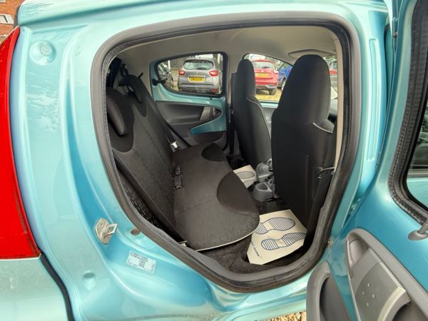 PEUGEOT 107 1.0 Envy