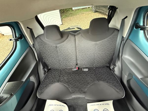 PEUGEOT 107 1.0 Envy