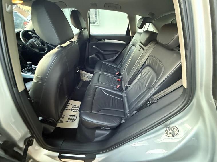 Audi Q5 TDI QUATTRO DPF SE