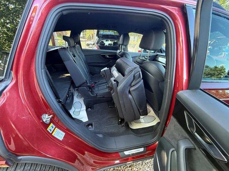 Audi Q7 TDI QUATTRO S LINE BLACK EDITION