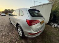 Audi Q5 TDI QUATTRO DPF SE
