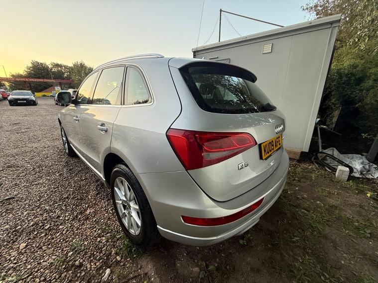 Audi Q5 TDI QUATTRO DPF SE