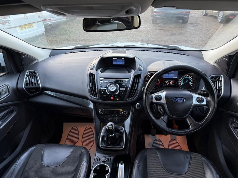 Ford Kuga TITANIUM TDCI