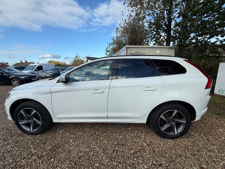 Volvo XC60 D4 R-DESIGN