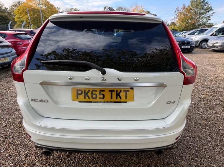 Volvo XC60 D4 R-DESIGN