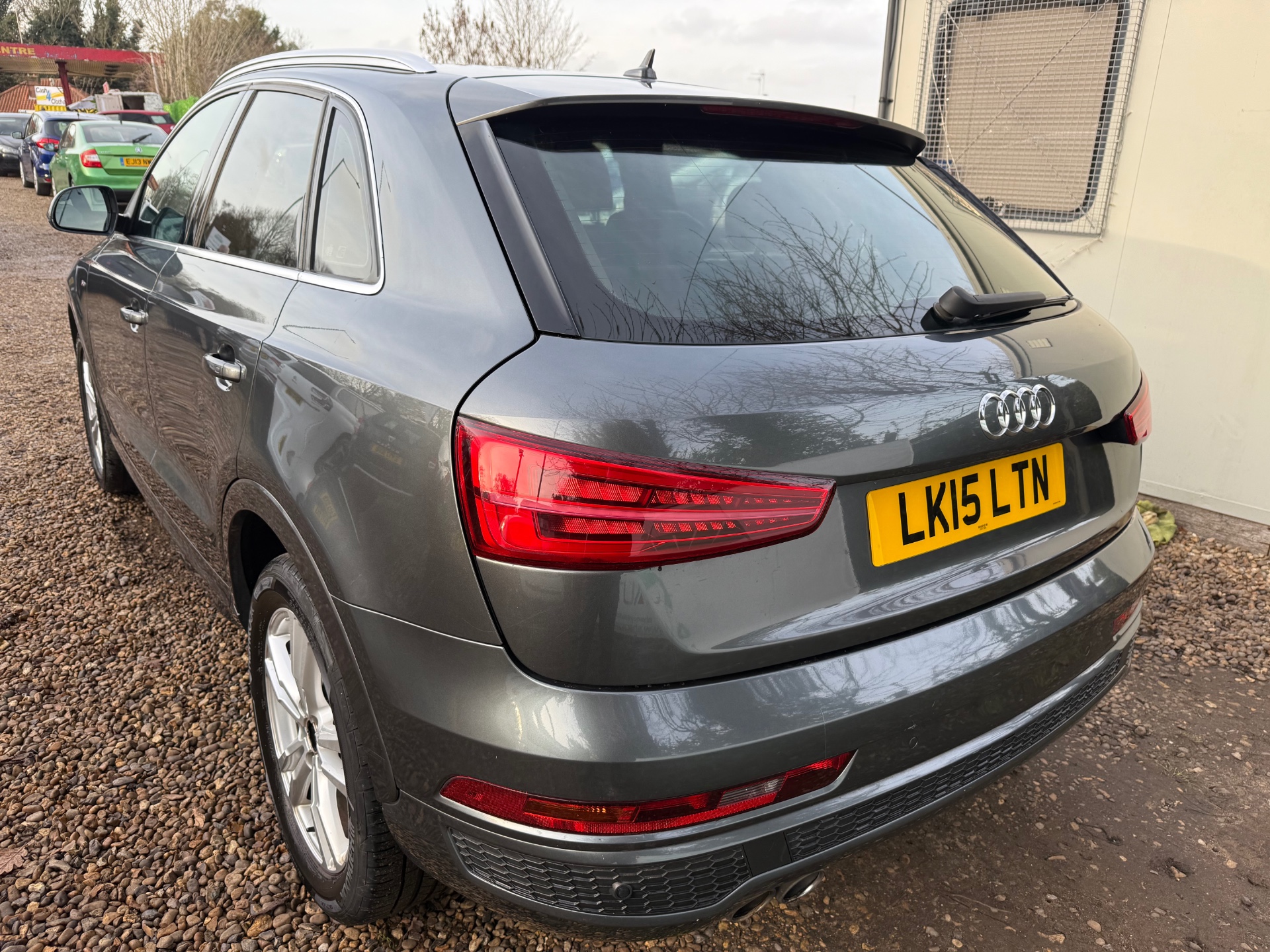 AUDI Q3 2.0 TDI S Line 5dr