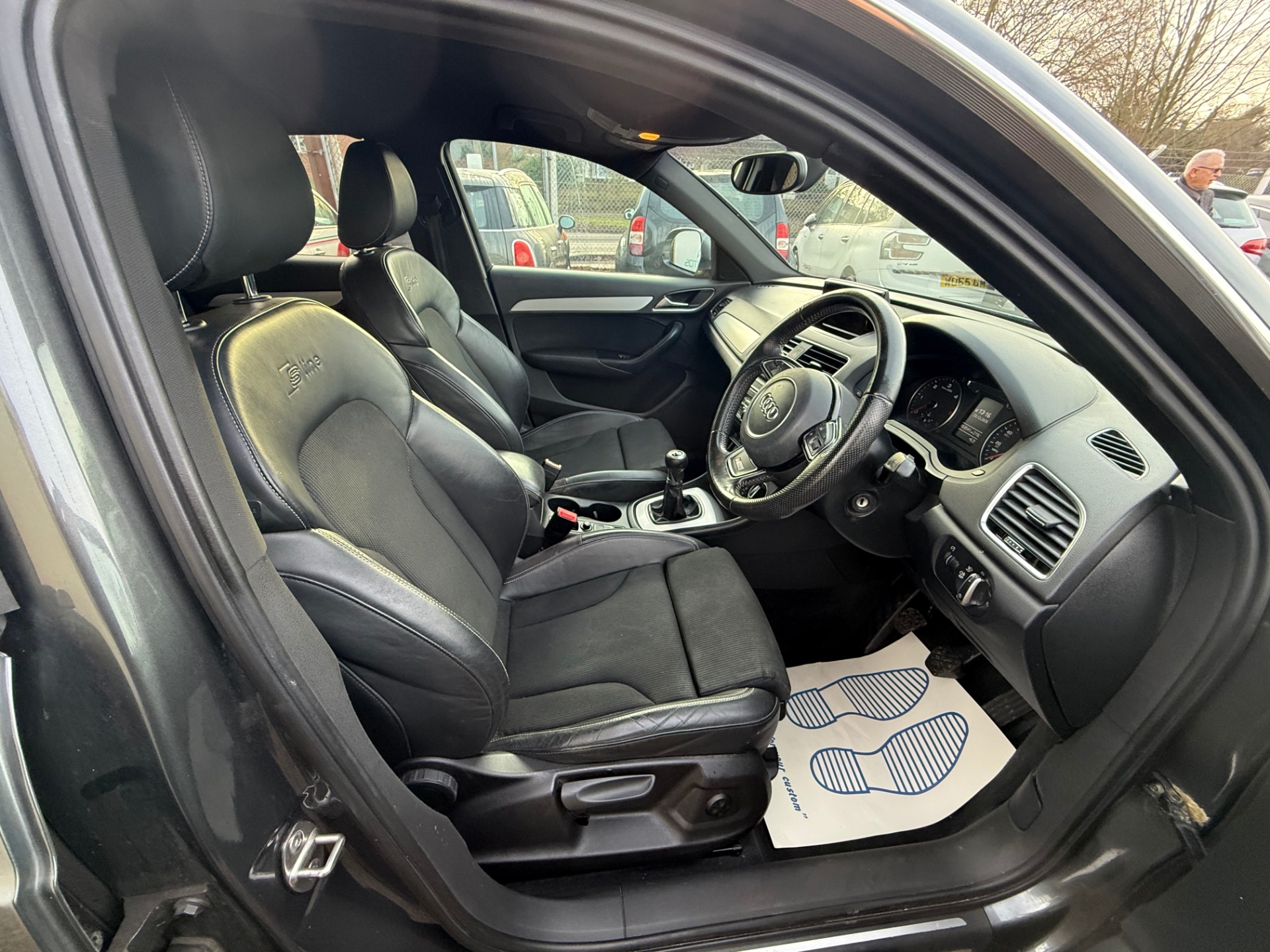 AUDI Q3 2.0 TDI S Line 5dr