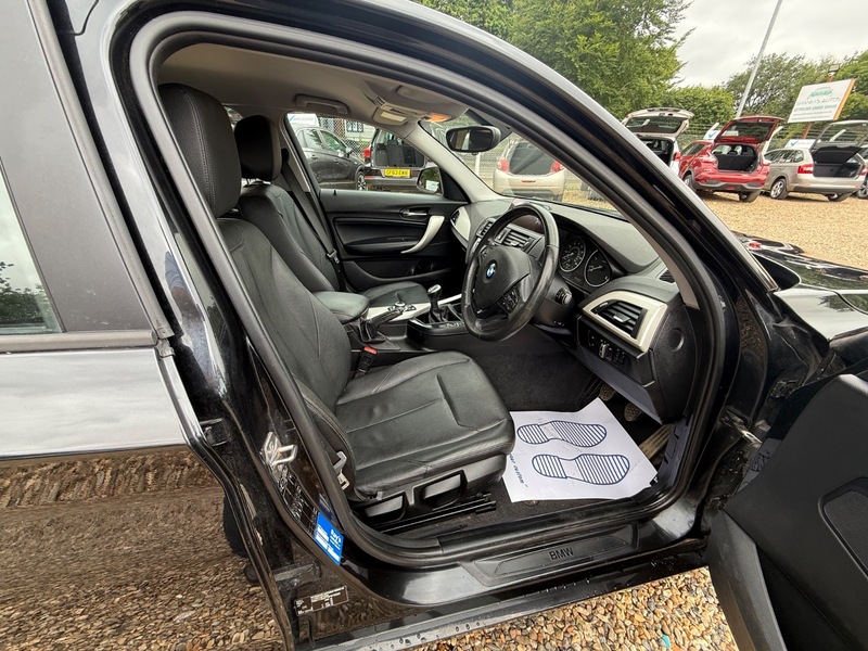 BMW 1 SERIES 116d EfficientDynamics Business 5dr