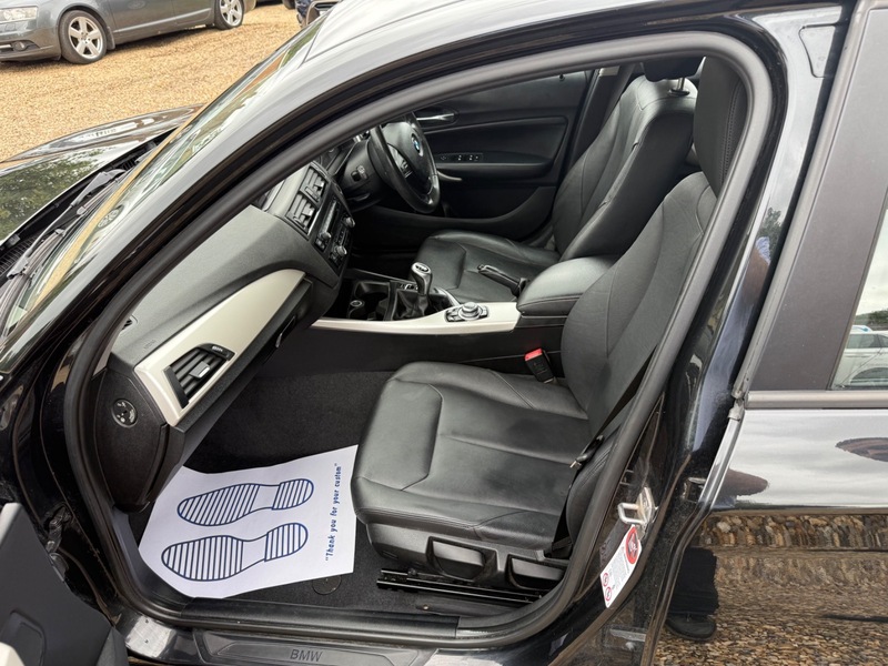 BMW 1 SERIES 116d EfficientDynamics Business 5dr