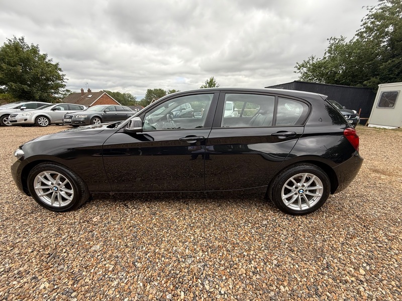 BMW 1 SERIES 116d EfficientDynamics Business 5dr