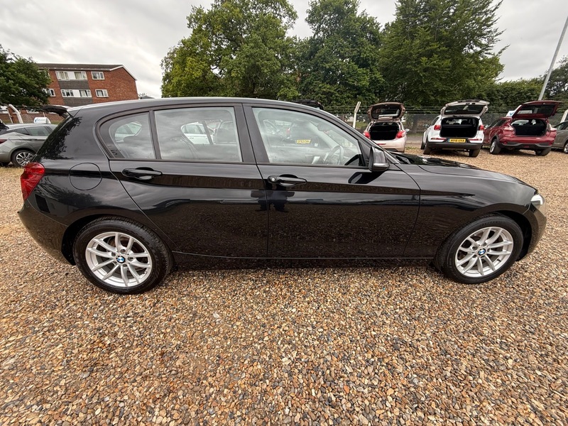 BMW 1 SERIES 116d EfficientDynamics Business 5dr