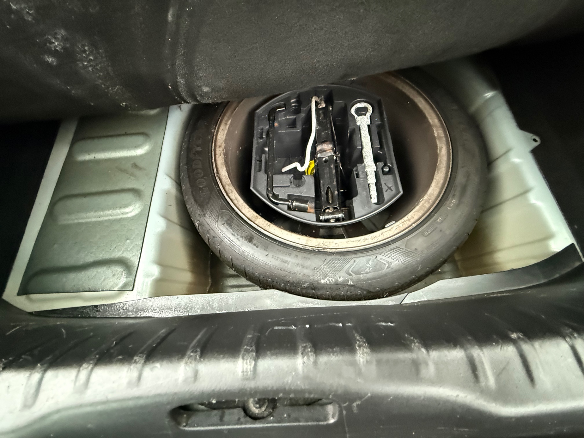 PEUGEOT 308 1.6 e-HDi 112 Active 5dr