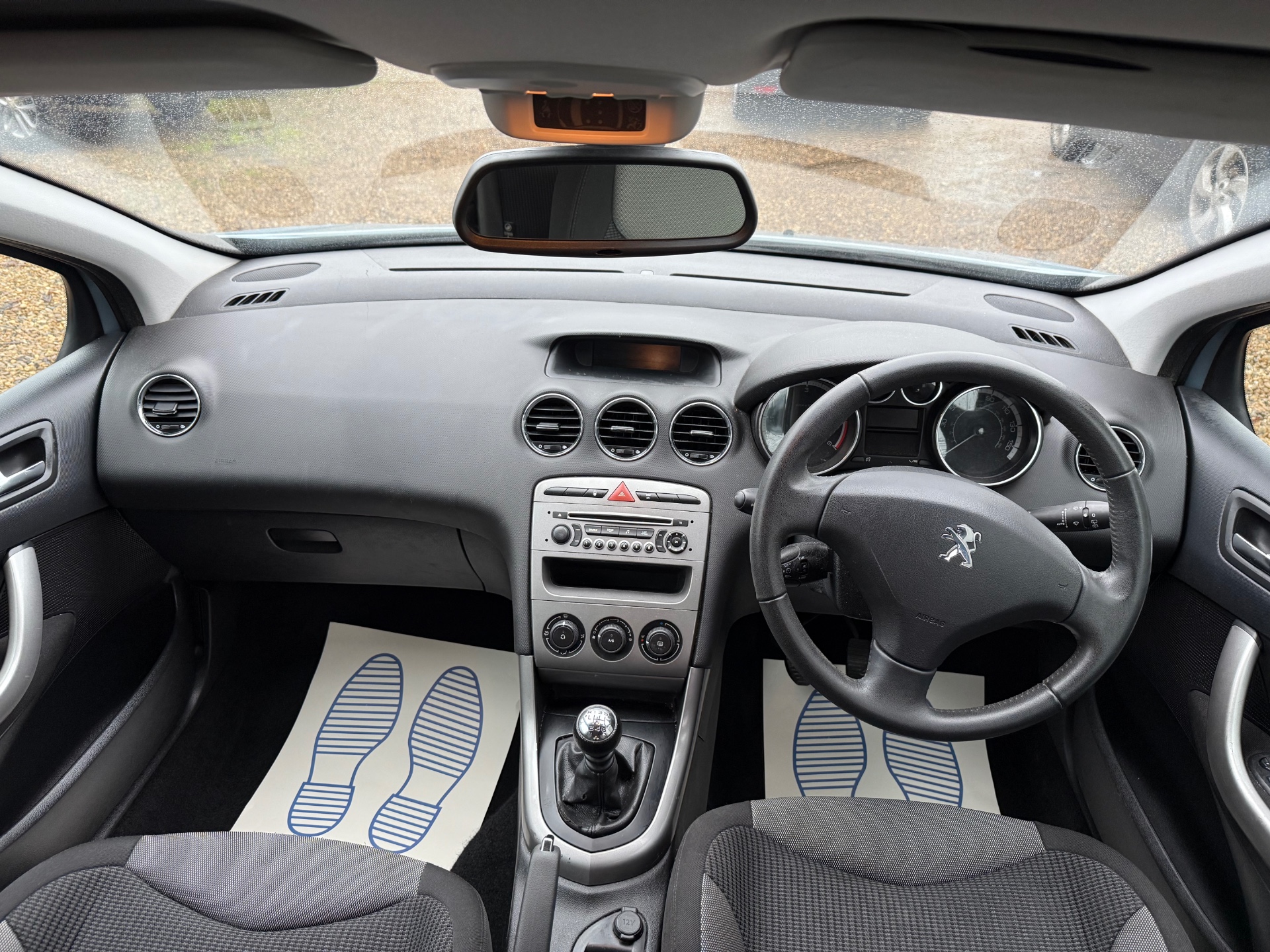 PEUGEOT 308 1.6 e-HDi 112 Active 5dr