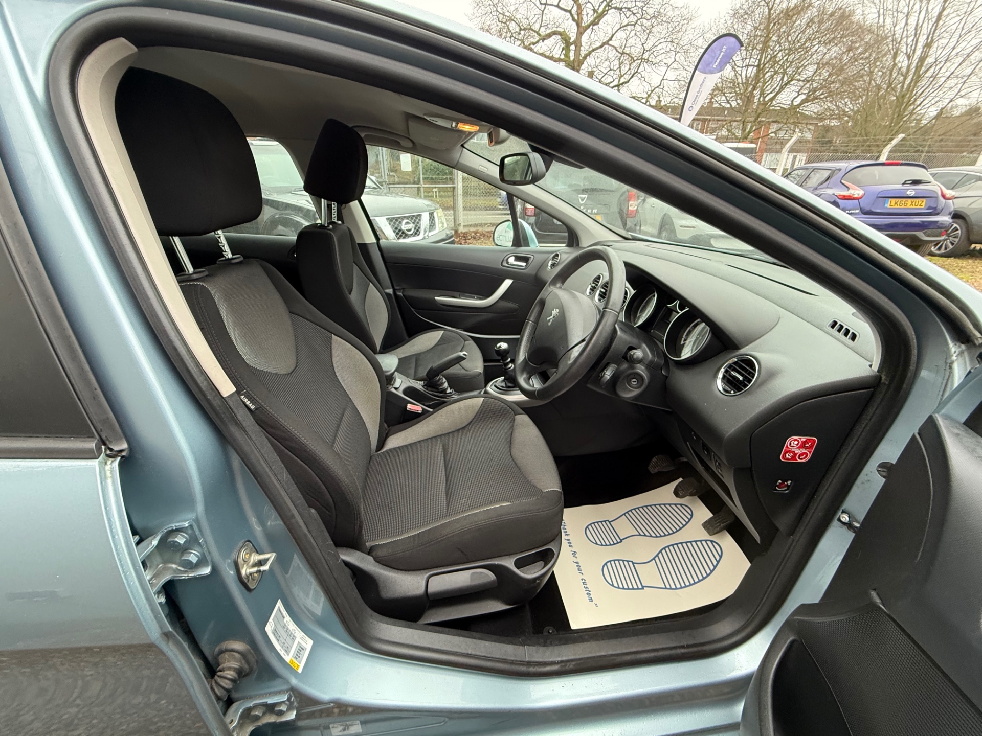 PEUGEOT 308 1.6 e-HDi 112 Active 5dr