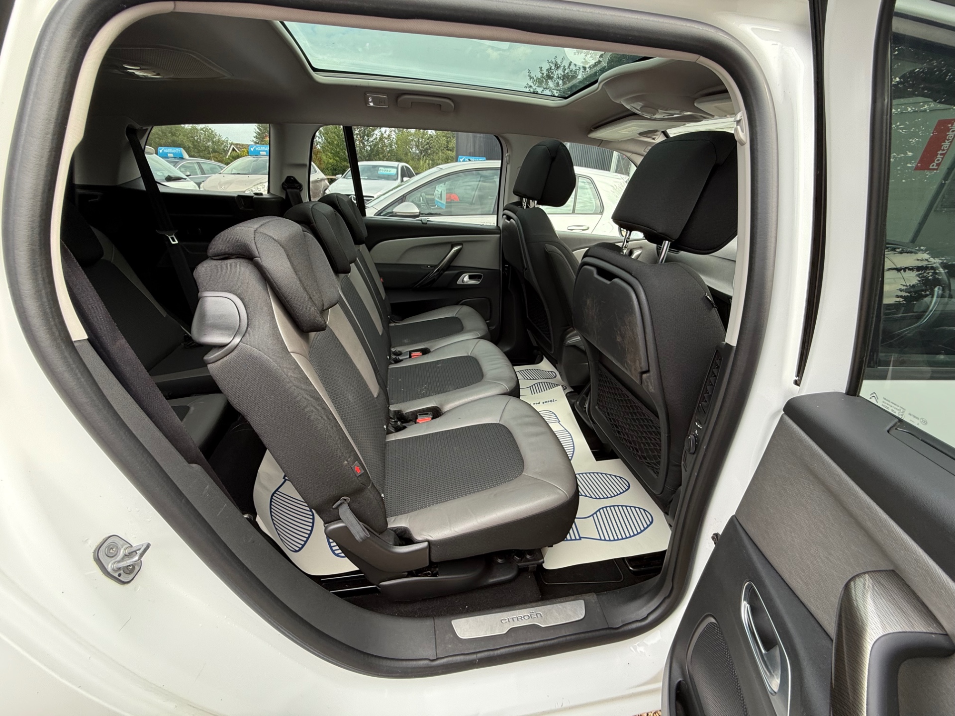 CITROEN GRAND C4 PICASSO 2.0 BlueHDi Exclusive+ 5dr