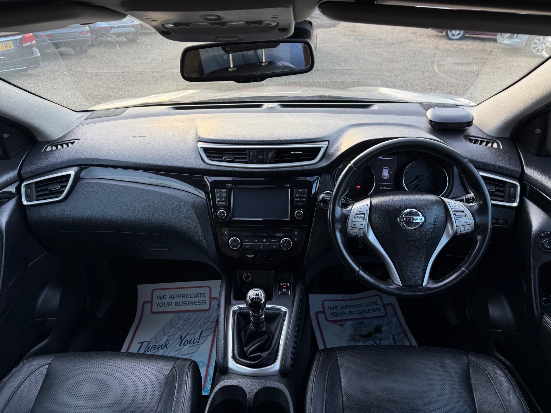 NISSAN QASHQAI 1.5 dCi Tekna 5dr