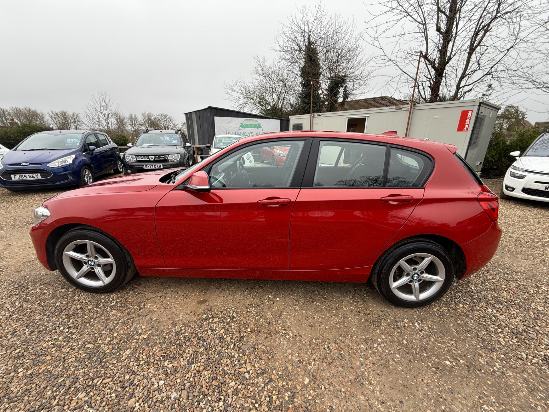 BMW 1 SERIES 118i [1.5] SE 5dr [Nav] Step Auto