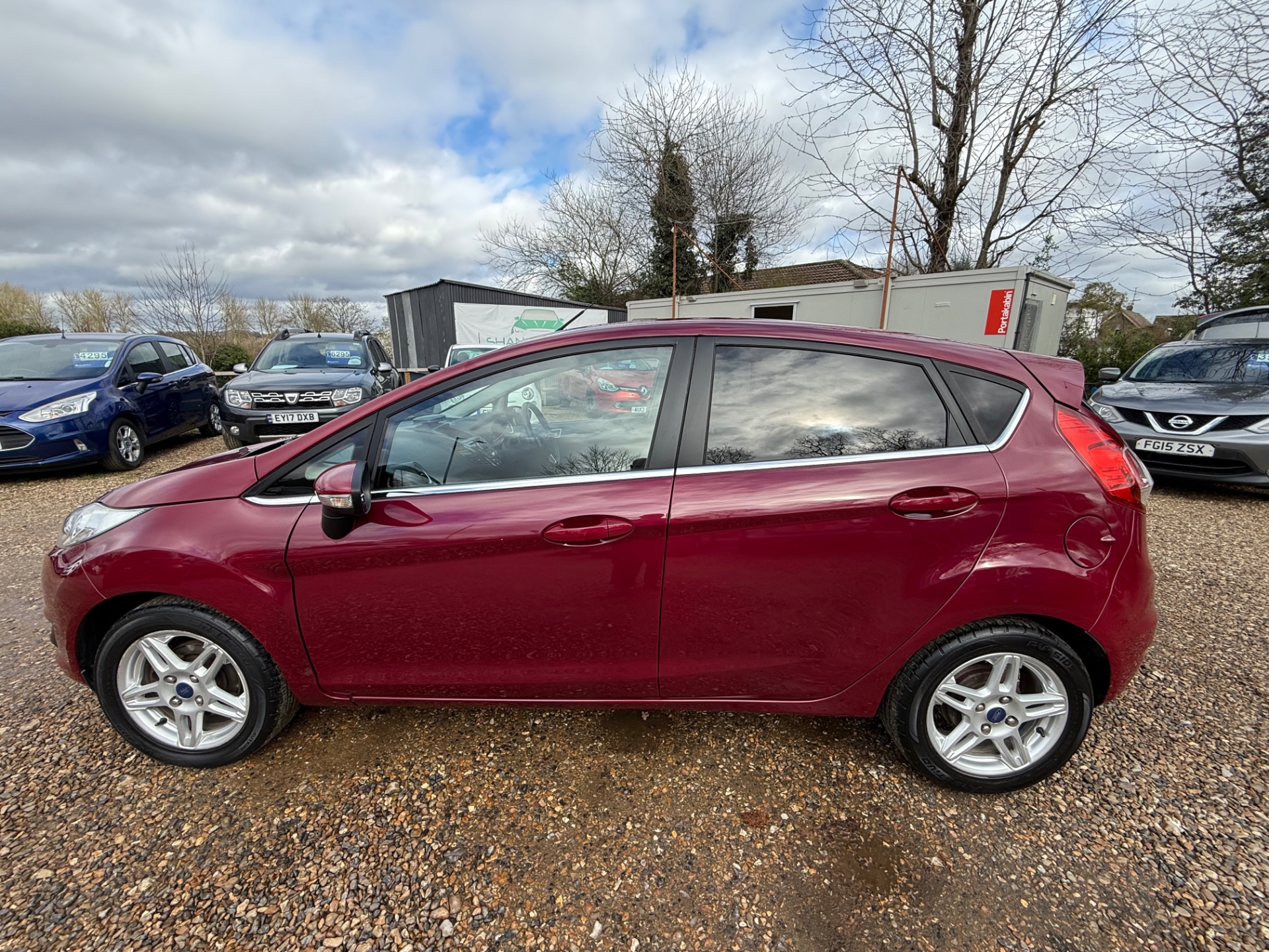 FORD FIESTA 1.6 Zetec 5dr Powershift
