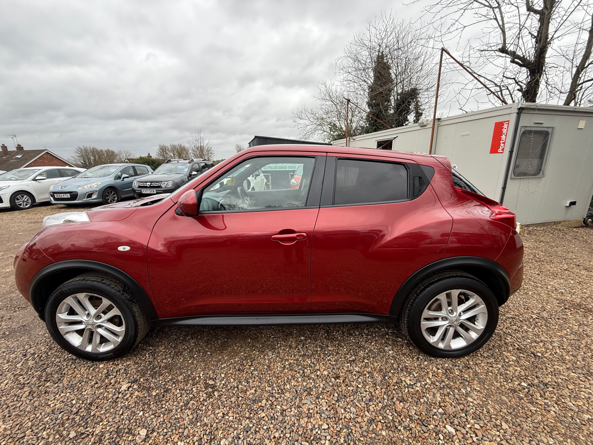 NISSAN JUKE 1.6 Acenta 5dr [Premium Pack]