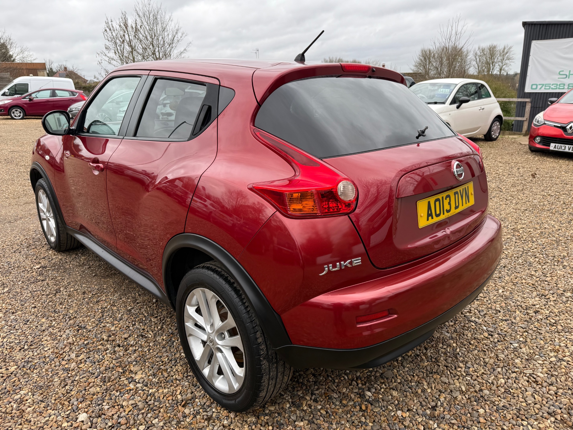 NISSAN JUKE 1.6 Acenta 5dr [Premium Pack]