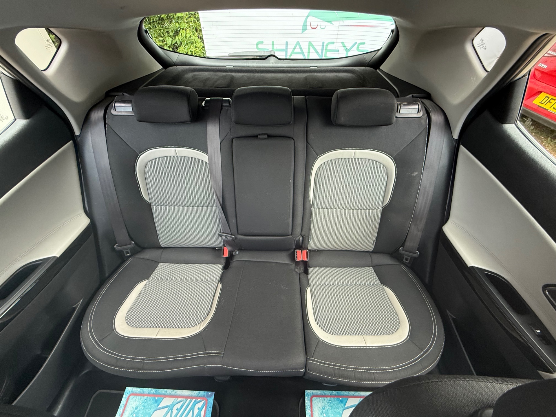 KIA CEED 1.6 CRDi 3 5dr Auto