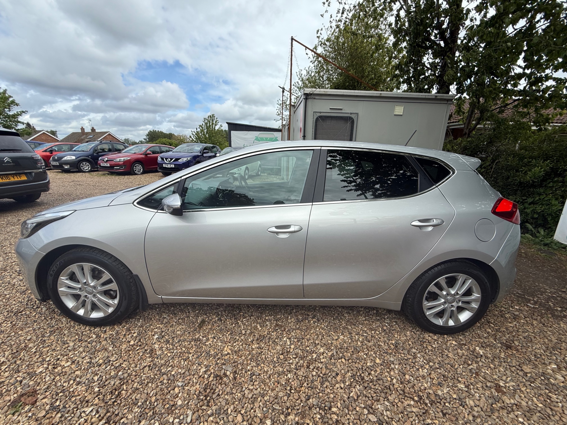 KIA CEED 1.6 CRDi 3 5dr Auto