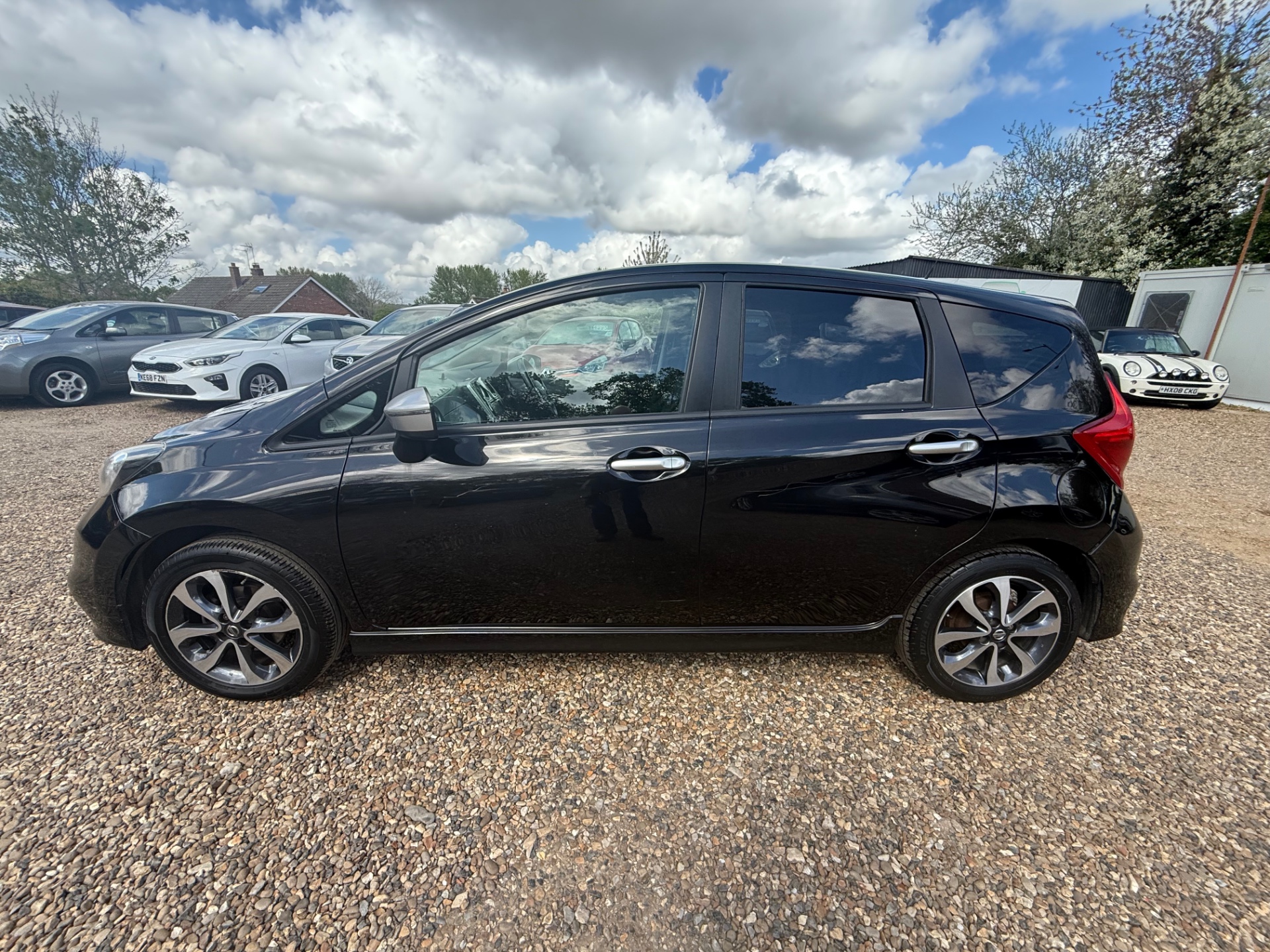 NISSAN NOTE 1.2 N-Tec 5dr