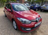 RENAULT MEGANE 1.5 dCi Dynamique TomTom Energy 5dr