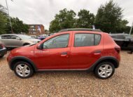 DACIA SANDERO STEPWAY 0.9 TCe Laureate 5dr
