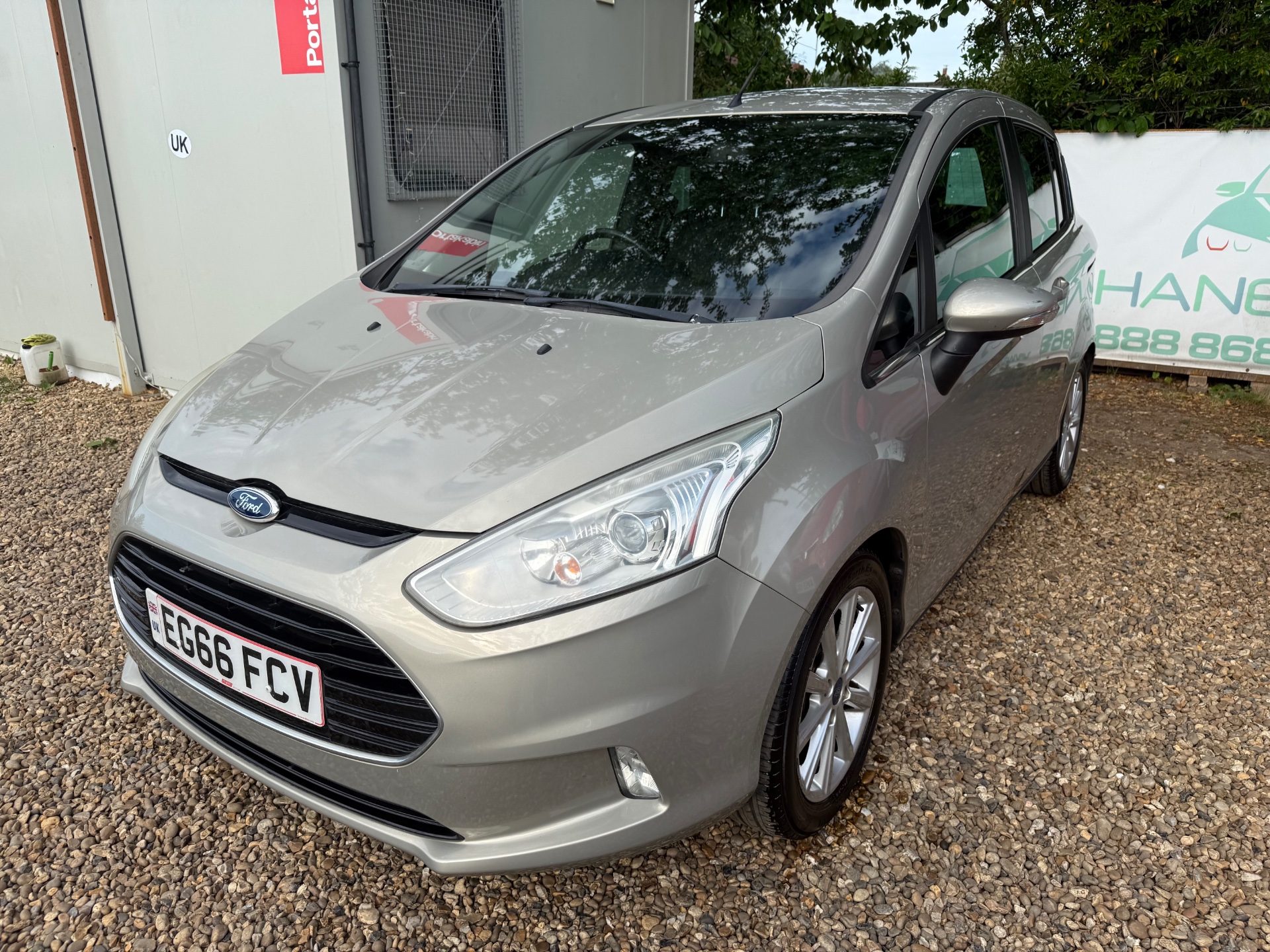 FORD B-MAX 1.6 Titanium 5dr Powershift