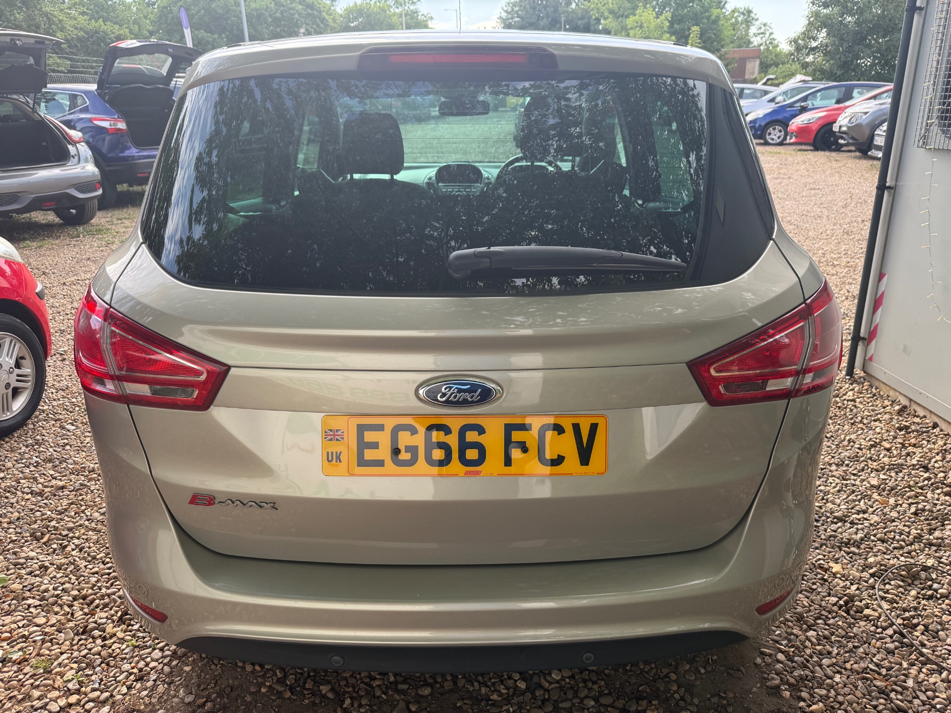 FORD B-MAX 1.6 Titanium 5dr Powershift