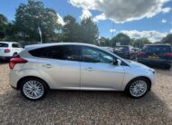 FORD FOCUS 1.0 125 EcoBoost Zetec 5dr