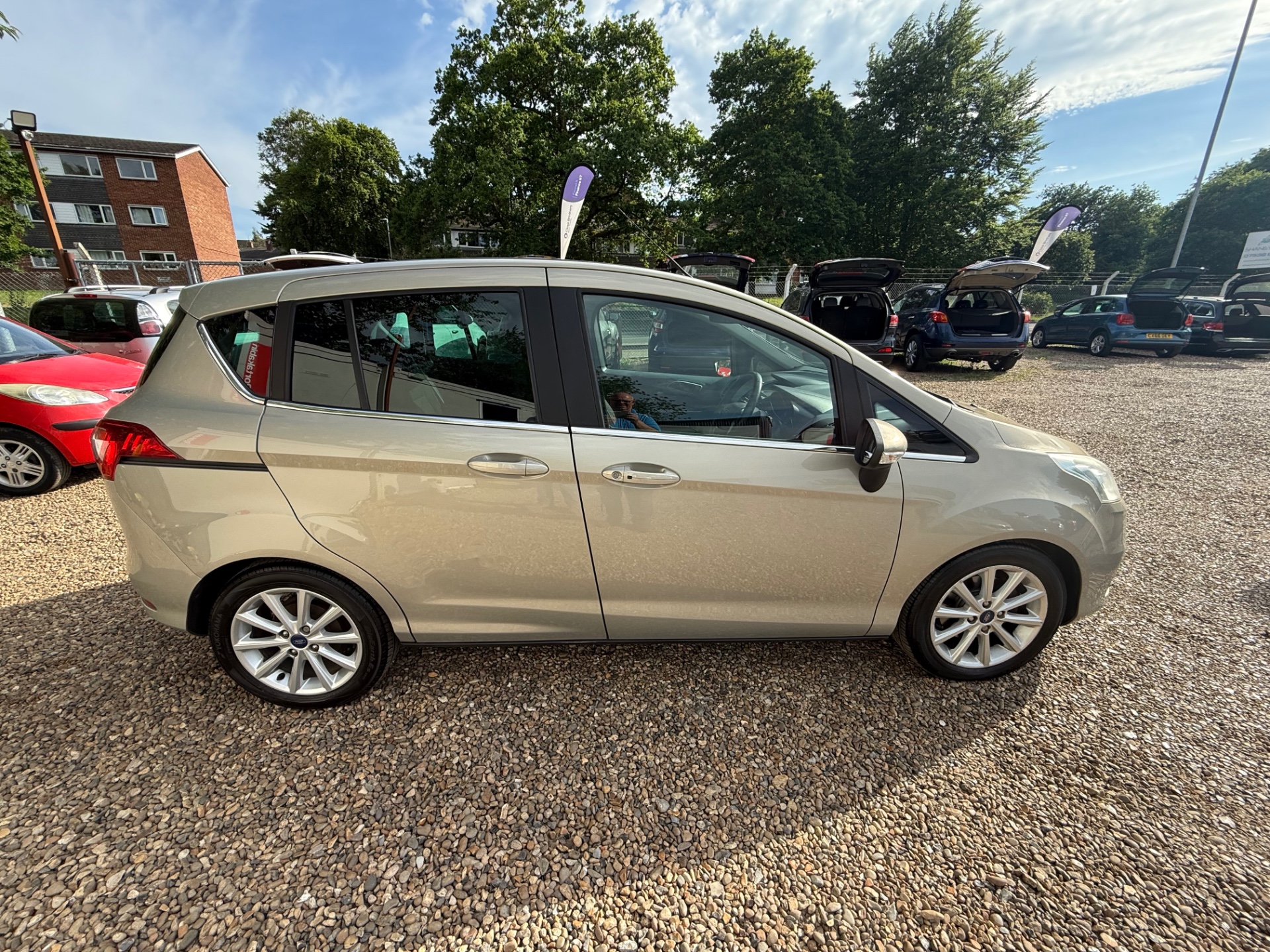 FORD B-MAX 1.6 Titanium 5dr Powershift