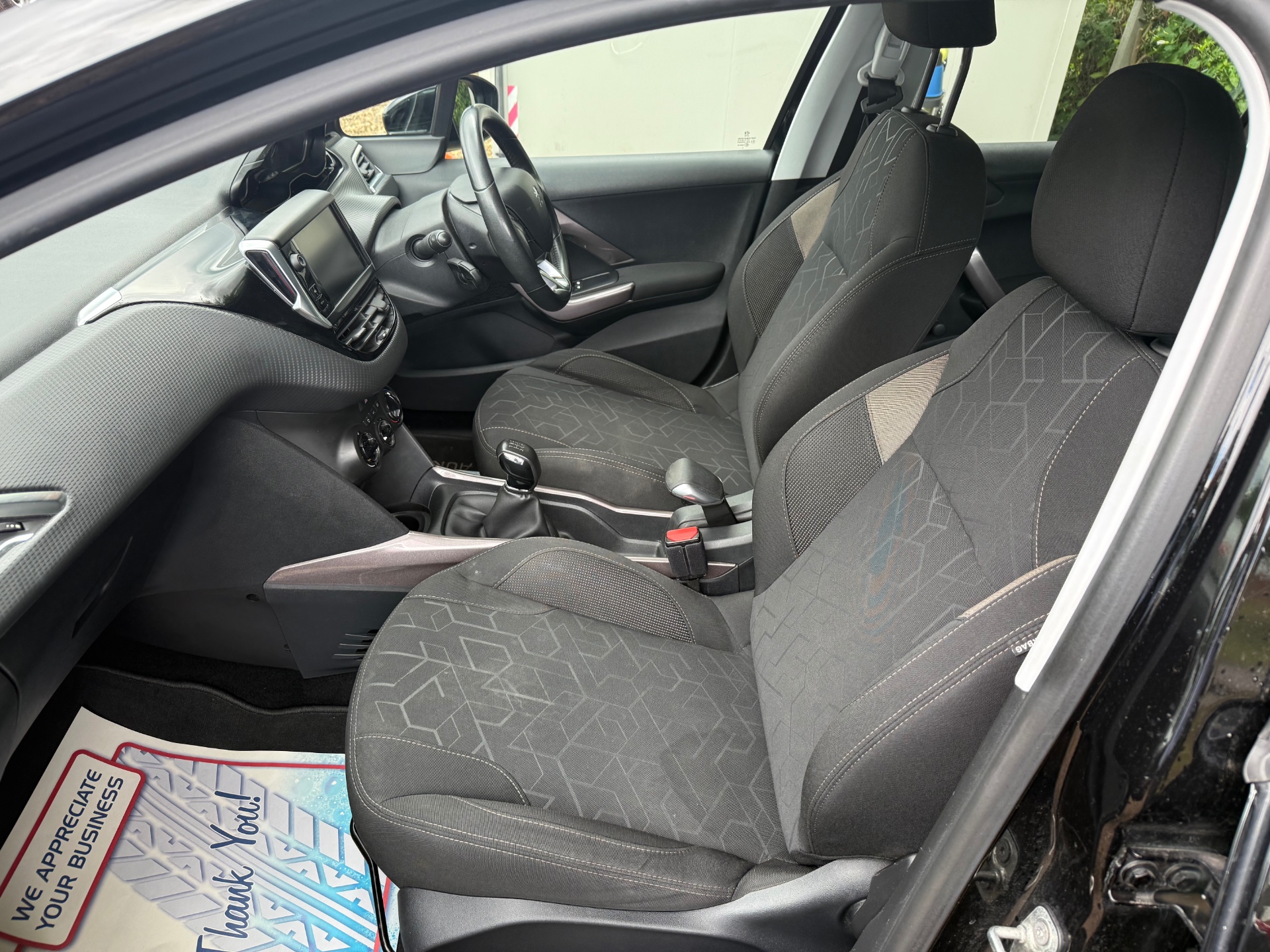 PEUGEOT 2008 1.6 BlueHDi 100 Active 5dr