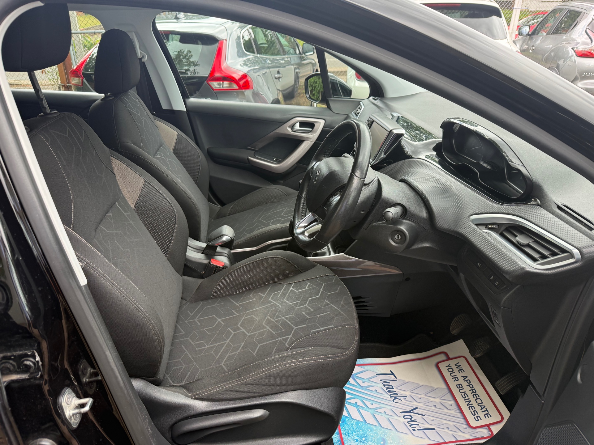 PEUGEOT 2008 1.6 BlueHDi 100 Active 5dr