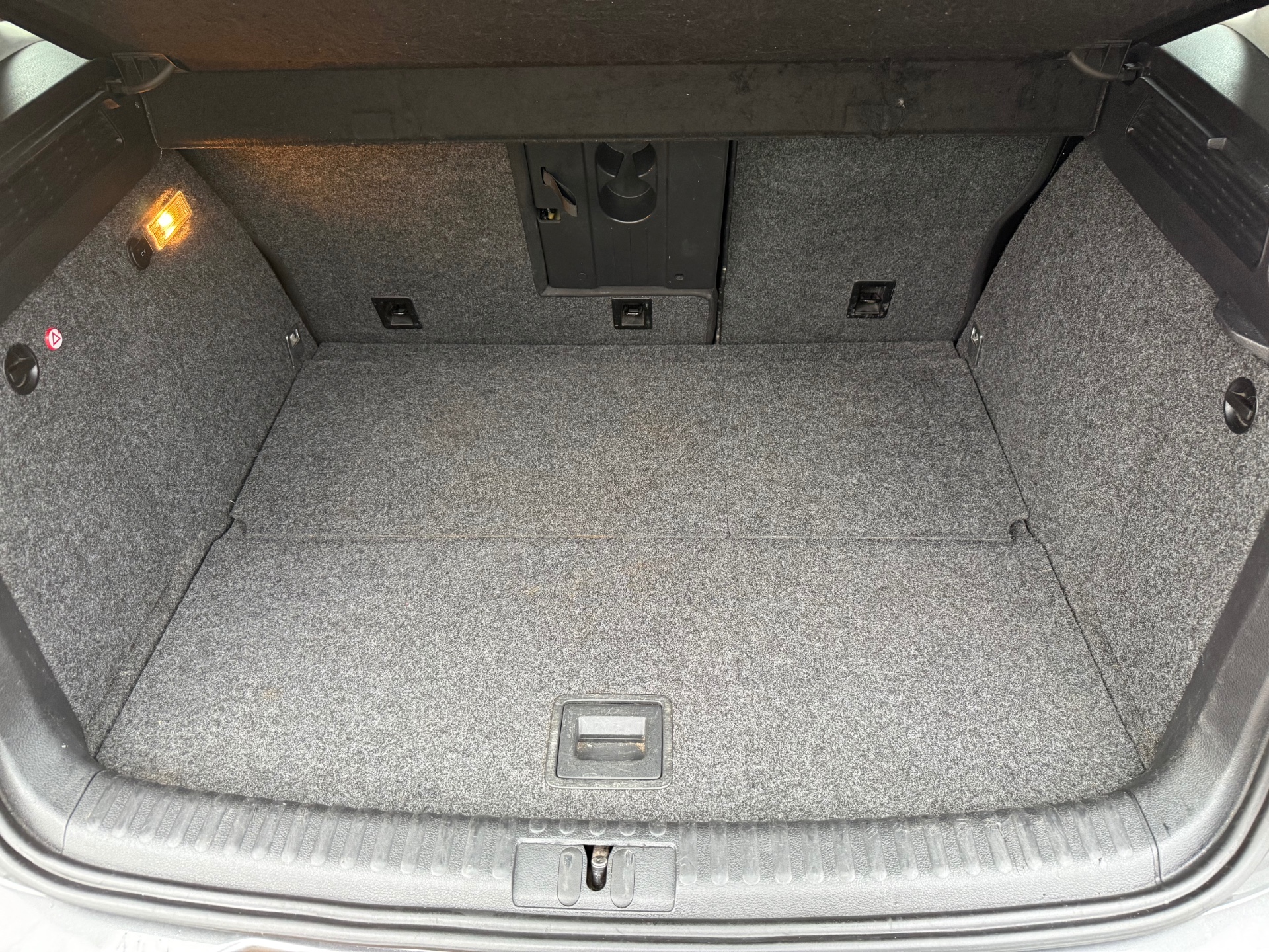 VOLKSWAGEN TIGUAN 2.0 TDi BlueMotion Tech S 5dr [2WD]