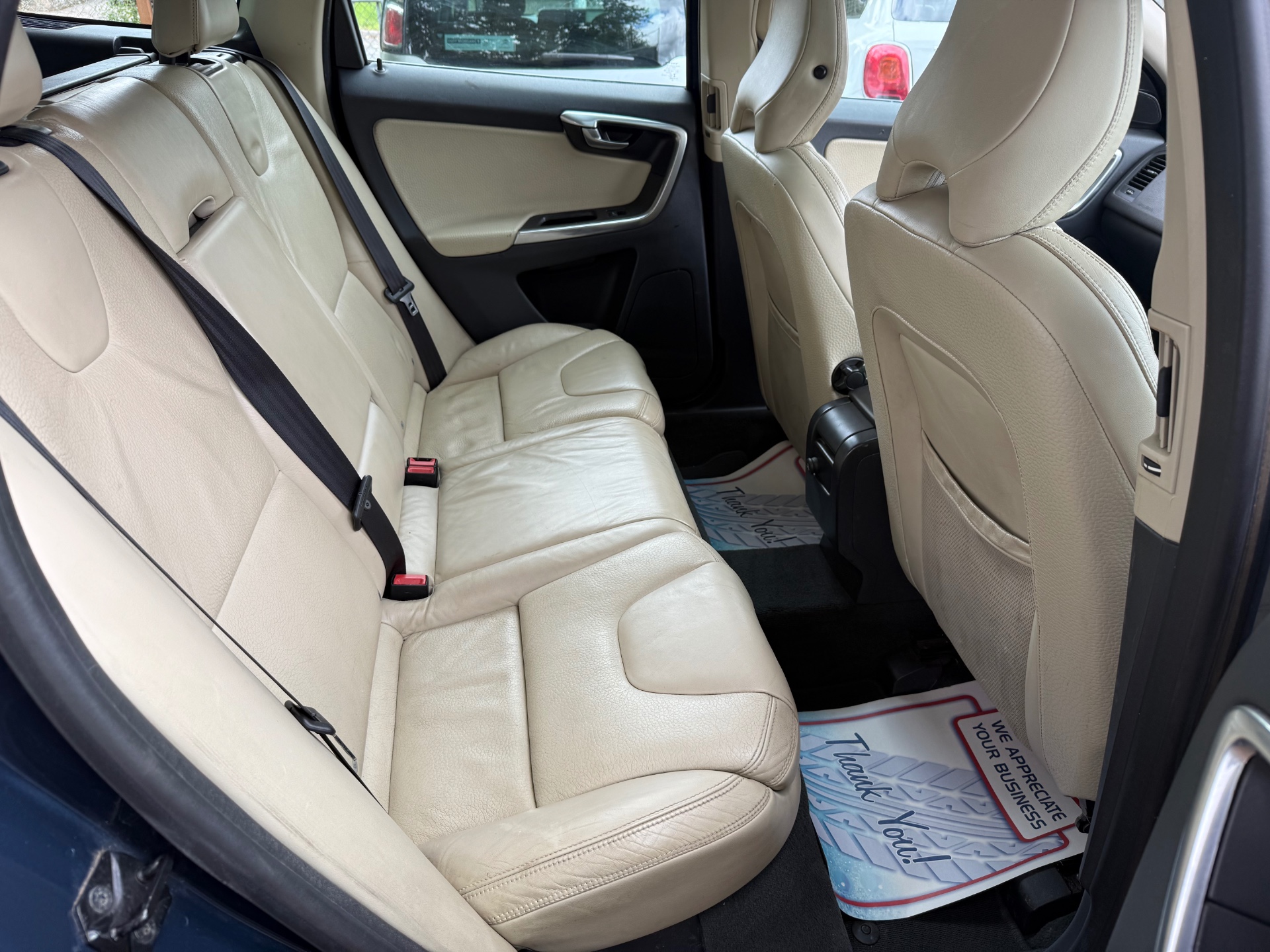 VOLVO XC60 D5 [215] SE Lux Nav 5dr AWD Geartronic