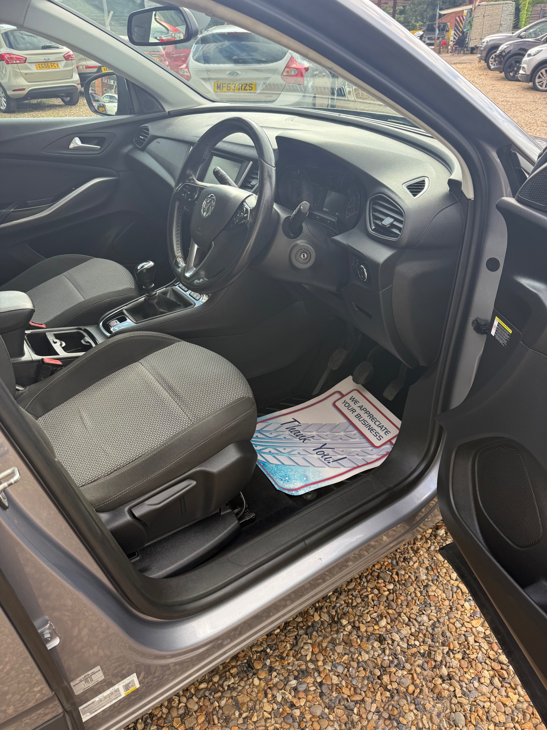 VAUXHALL GRANDLAND X 1.2 Turbo SE 5dr