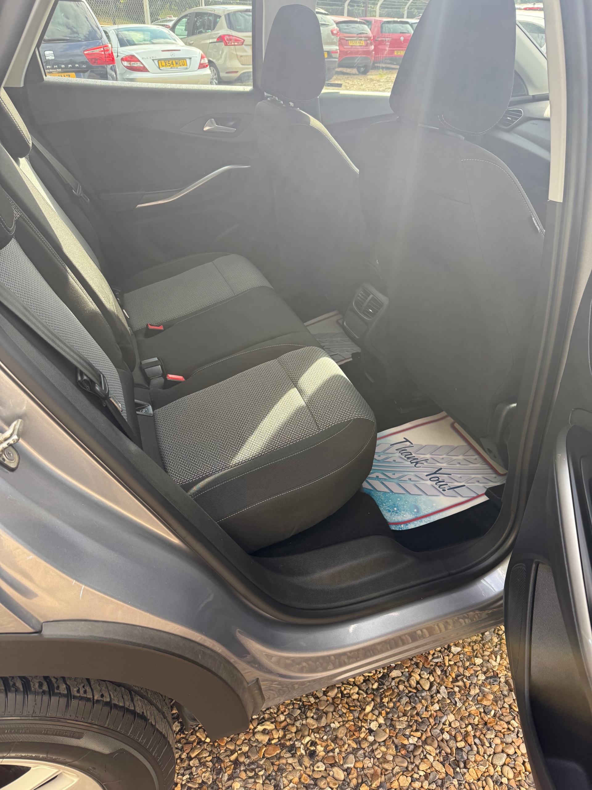VAUXHALL GRANDLAND X 1.2 Turbo SE 5dr
