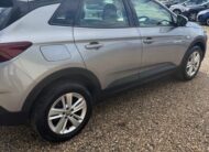 VAUXHALL GRANDLAND X 1.2 Turbo SE 5dr