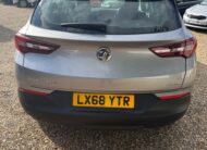 VAUXHALL GRANDLAND X 1.2 Turbo SE 5dr
